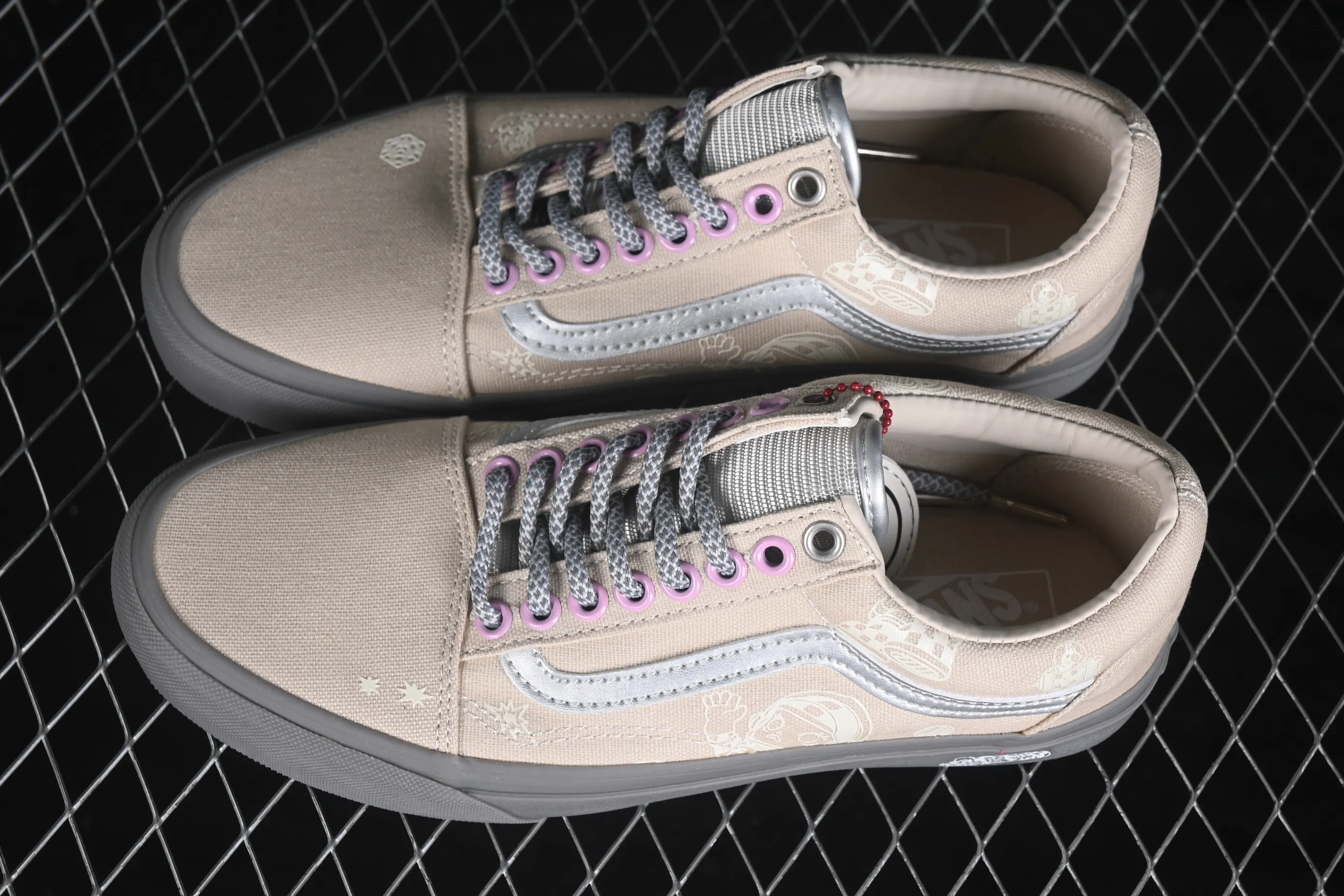 All categories Vans Vans series Vans Low Vans low-top Vans Authentic Vans limited low-top casual skateboard shoes VN000EGAQ3F